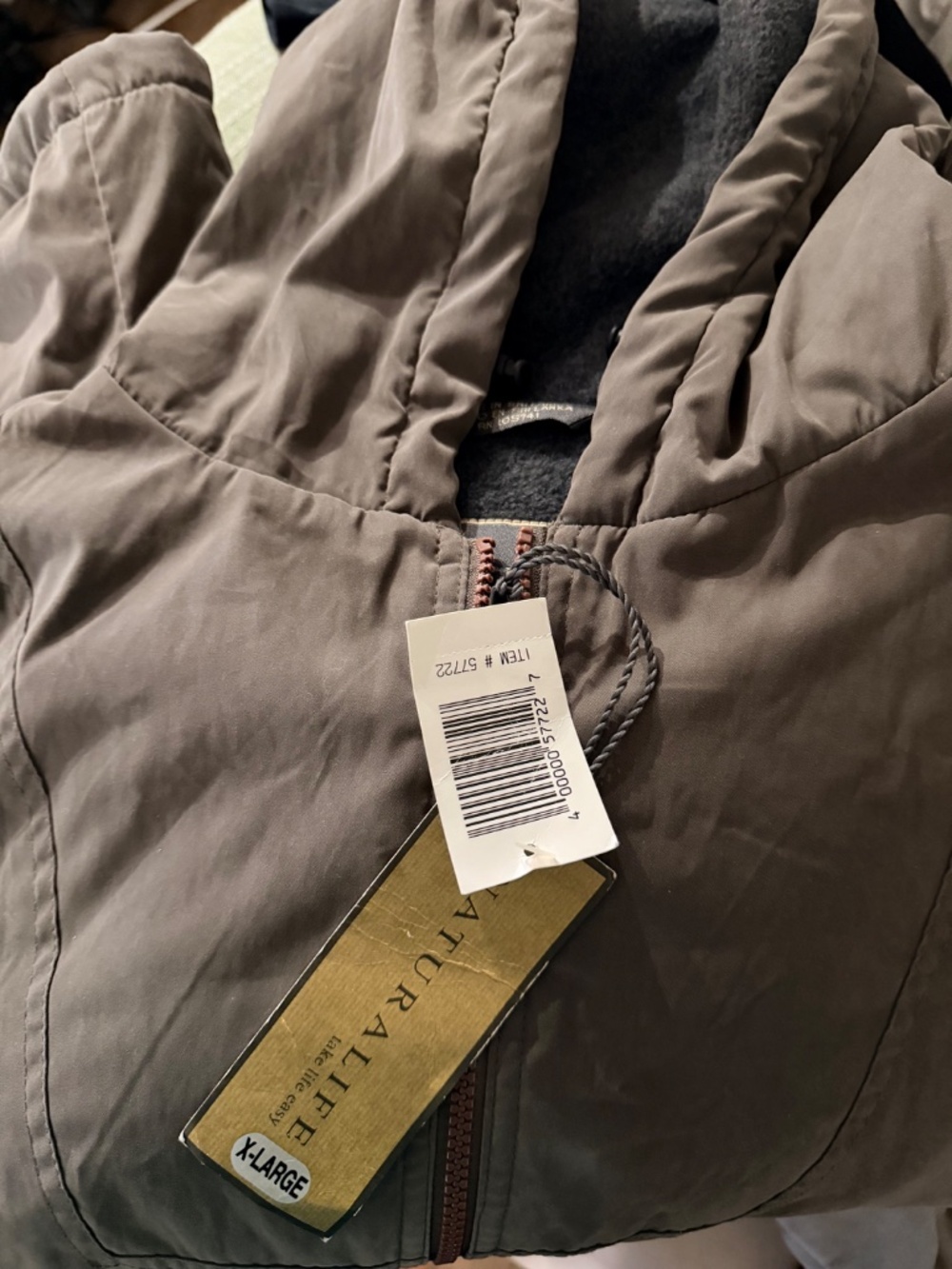 Men’s Jacket - Picture 3 of 4
